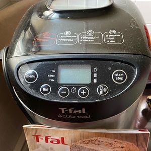 T-Fal Bread makes
